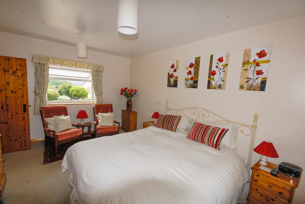 Greyfield Farm Cottages Farmborough Esterno foto