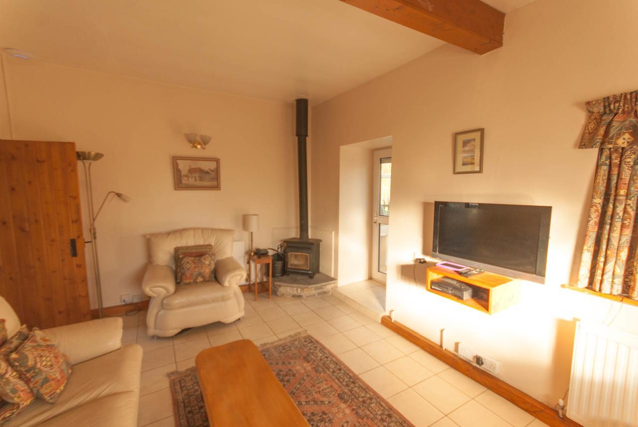 Greyfield Farm Cottages Farmborough Esterno foto