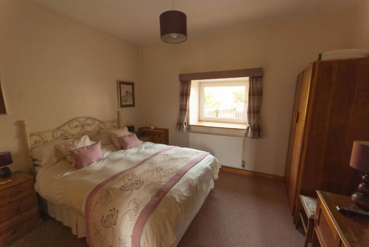 Greyfield Farm Cottages Farmborough Esterno foto