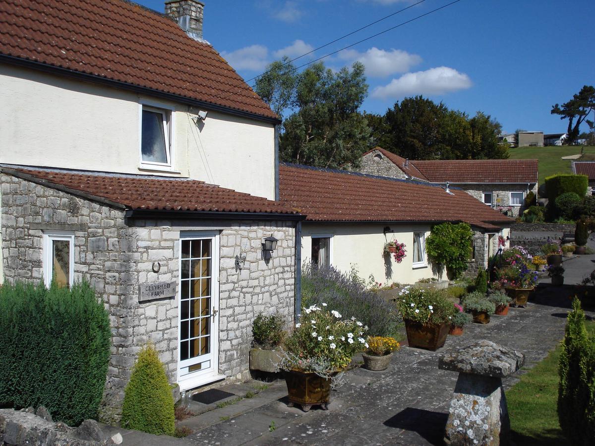 Greyfield Farm Cottages Farmborough Esterno foto